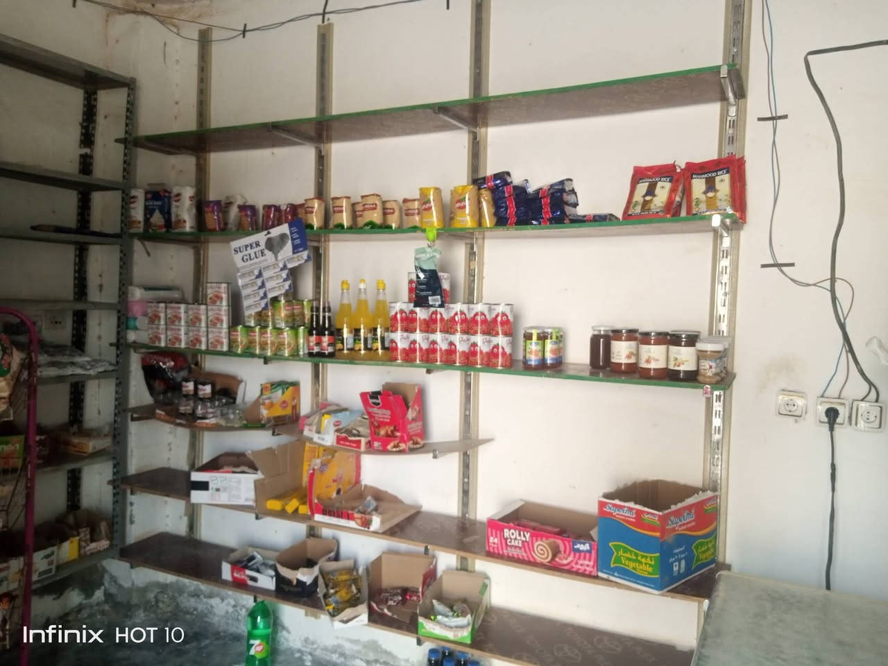 السلام عليكم يوجد رفوف مال محل تعزيله السعر كلهن ب200 وبيهن مجال
الاتصال ***********
المكان تكريت القادسيه قرى وردي
