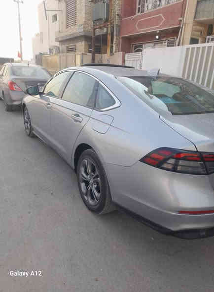 هوندا اكورد بانزين ضرره بنيد مرقم بغداد ترقيم جديد السعر ١٦٦. ماشيه ٢٨. ***********. بغداد مكاني
