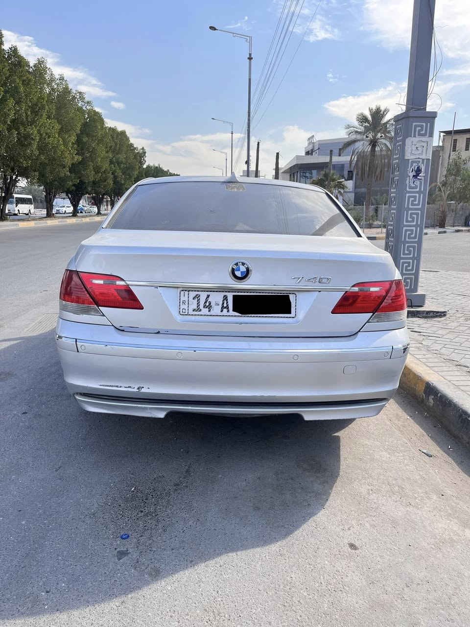 السلام عليكم
Bmw e66 740 2007

للبيع فقط

رقم بصره الجديد ب اسمي 

السياره (نقل وشرط شغل درجه اولى)

كير مكينه جدد صارلهن شهر اقل

حداده امامي خلفي جديد

منظومة تبريد وتدفئة جديد

غرفه من الدشبول لدشبول جديده

تخم ويل وتاير جديد

سلايت جديد

منظومه ماء جديده 

مكاني البصرة 

السعر 90 وبيها مجال

+964 771 756 0063
