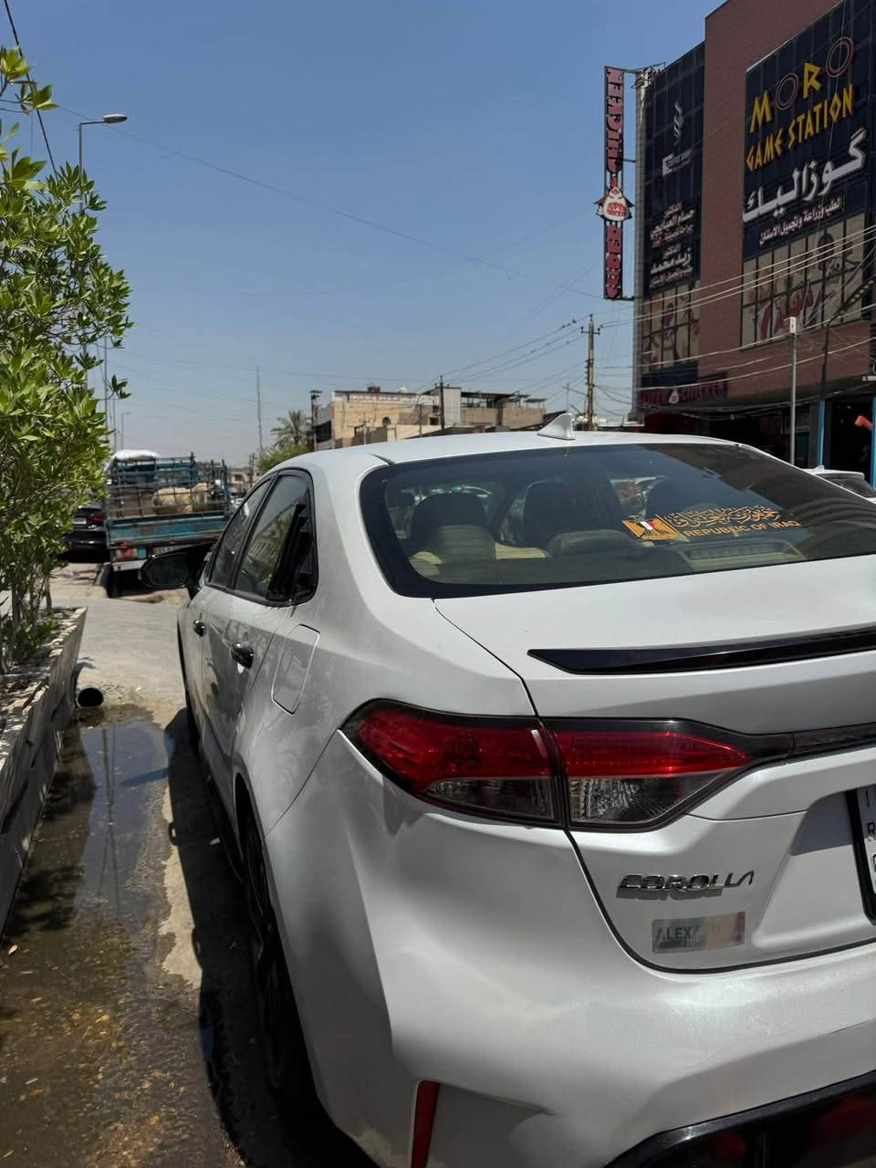سلام عليكم كورلا للبيع هايبرد وارد امريكي حادثها جداً بسيط موديل 2023 بسعر جداً مناسب 105 لسبب طارىء متوازية جدآ وبيهة مجال بسيط مكان بغداد ‭***********‬
