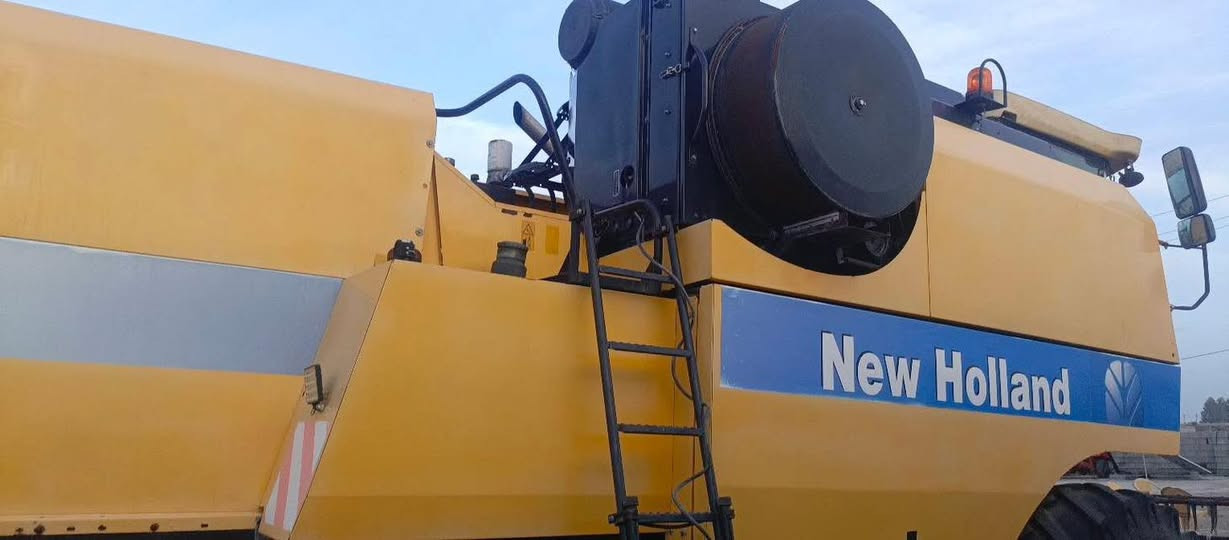 حاصودة للبيع
مواصفات :
*موديل 2013
*قایش 5040
*رقم اربیل
*أوروبي بلجيكي اصلي
*مكفول كفالة عامة

العنوان : كركوك -قرب مطعم ميديا
رقم الهاتف :
***********
***********
