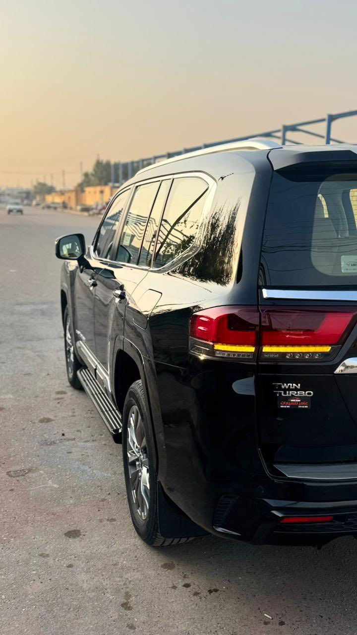 تويتا لاندكروز موديل 2023
فول فول مواصفات Vxr فورويل
اتوين توربو سيارة ابريم باب اول محرك كير واير بشرط مامفتوح
سيارة حيل نظيفة كلشي عل بلاد جديد سنوية هزة كلشي جديد مدفوع ل باسمي السنوية بشرط تحويل وغرامة
سيارة مابيها دينار مصرف كامل من كل نواحي
فول فول مواصفات شاشة كبيرة لمس
كاميرا
حاسة رادارات كشن جلد كشن كهربائي 
بصمة
تشغيل عن بعد تحكمات ستيرن بلتوس
اوكس
كار بلي أوتو ستوب للتحذيرات تبيرد
مركزي
تحديد مسار كل مواصفات الاندكروز بيه
رقم *********** و ***********
