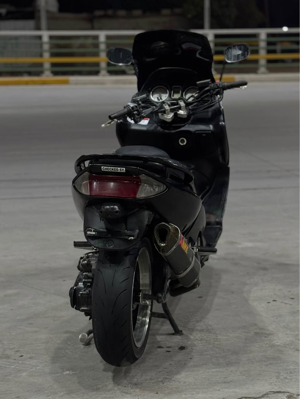 يا الله 
سلام عليكم 
تي ماكس موديل 2008   كفالة عامة كل نقص ما بيها  شلعة ومعدل خير   من الله  كل نقص مابيها السعر 20 ورقة مكاني بغداد رقمي ***********
