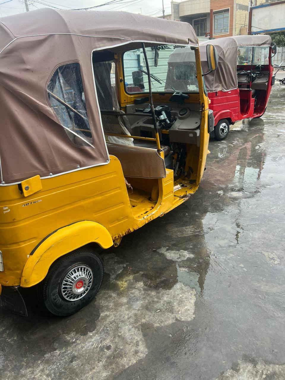 سلام عليكم تكتك 19 داخله بل20  مرقم  سنويه  بابل تكتك خير من الله ما ذب عليها ربع.تكتك كبل لشارع مكينه مال 21نضيفه وحلوه سعر 5000وبيها مجال للشراي  لعنوان بغداد المحموديه رقم *********** بي واتساب
