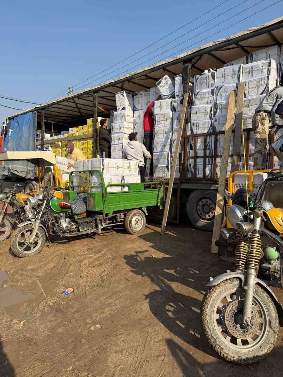 الحمد الله وصول وجبه من نايلون و تعلاكه العنوان البصره حي المهندسين ***********
