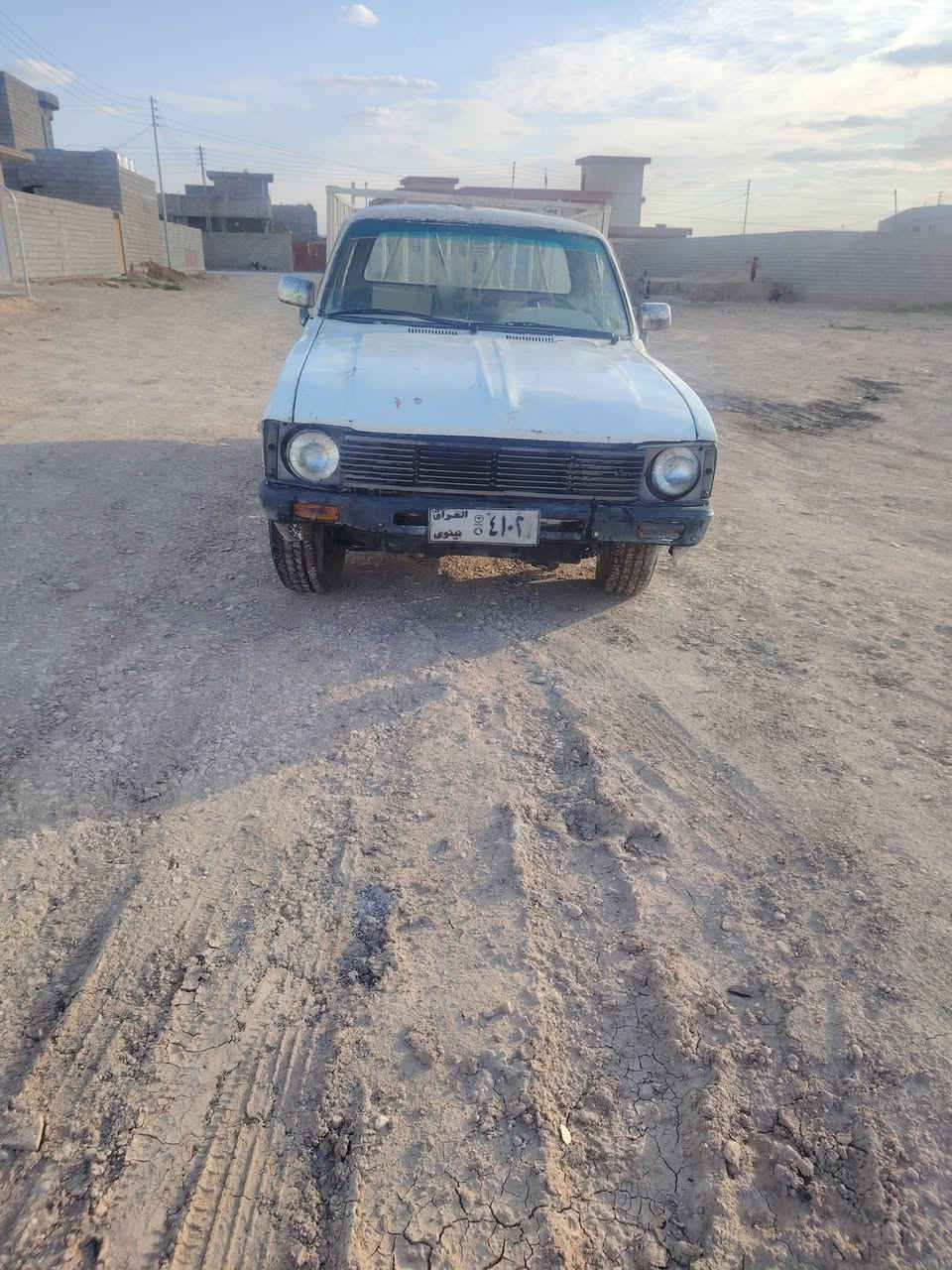 بيك اب موديل 80 كابون بانزين موجود كير واكسل شرط تخم جديد سعر 18 بي مجال ***********
