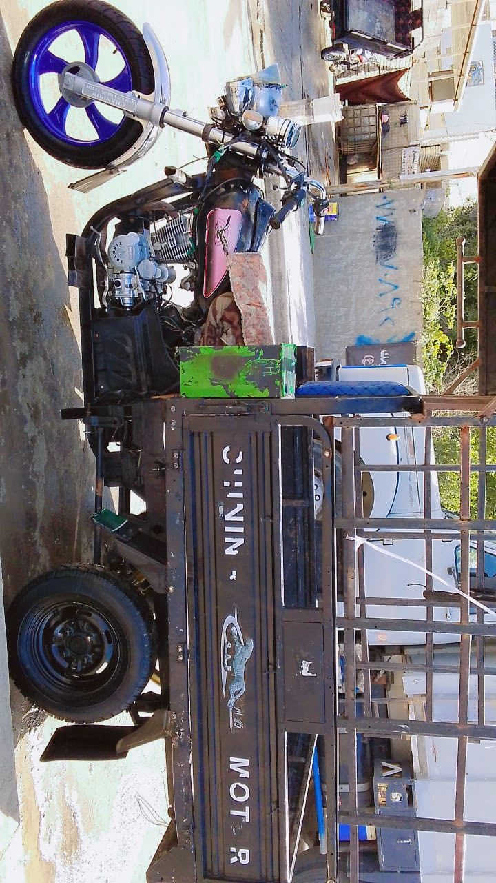 سلام عليكم ستوته البيع حلوه مديل 20 ركبه ملحمه مكانه مدينة الصدر سعره بواحد ٢٥٠وبيه مجال***********
