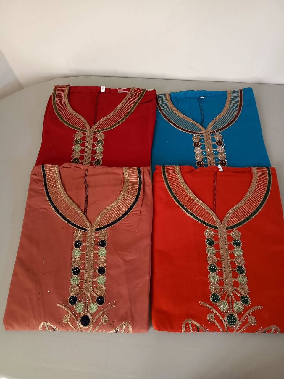 الابيض للعرض فقط
الالوان الباقية( ماروني -سمائي -مشمشي-بصلي)

ضمان ميشيل بالغسل

القياسات من 2 اكس لارج الى 4 اكسات يلبس الحد وزن 85

للحجز والاستفسار خاص 

يتوفر توصيل لجميع المحافظات

الكل @إشارة


**إذا كنت صاحب هذا الإعلان وتريد حذفه لأي سبب، رجاءا أرسل رسالة إلى الدعم الفني**