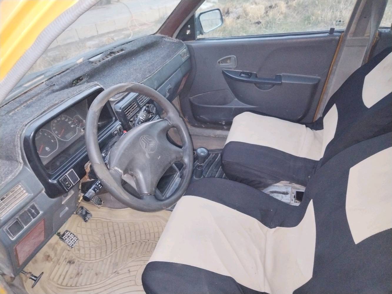 سيارة سايب 2011 