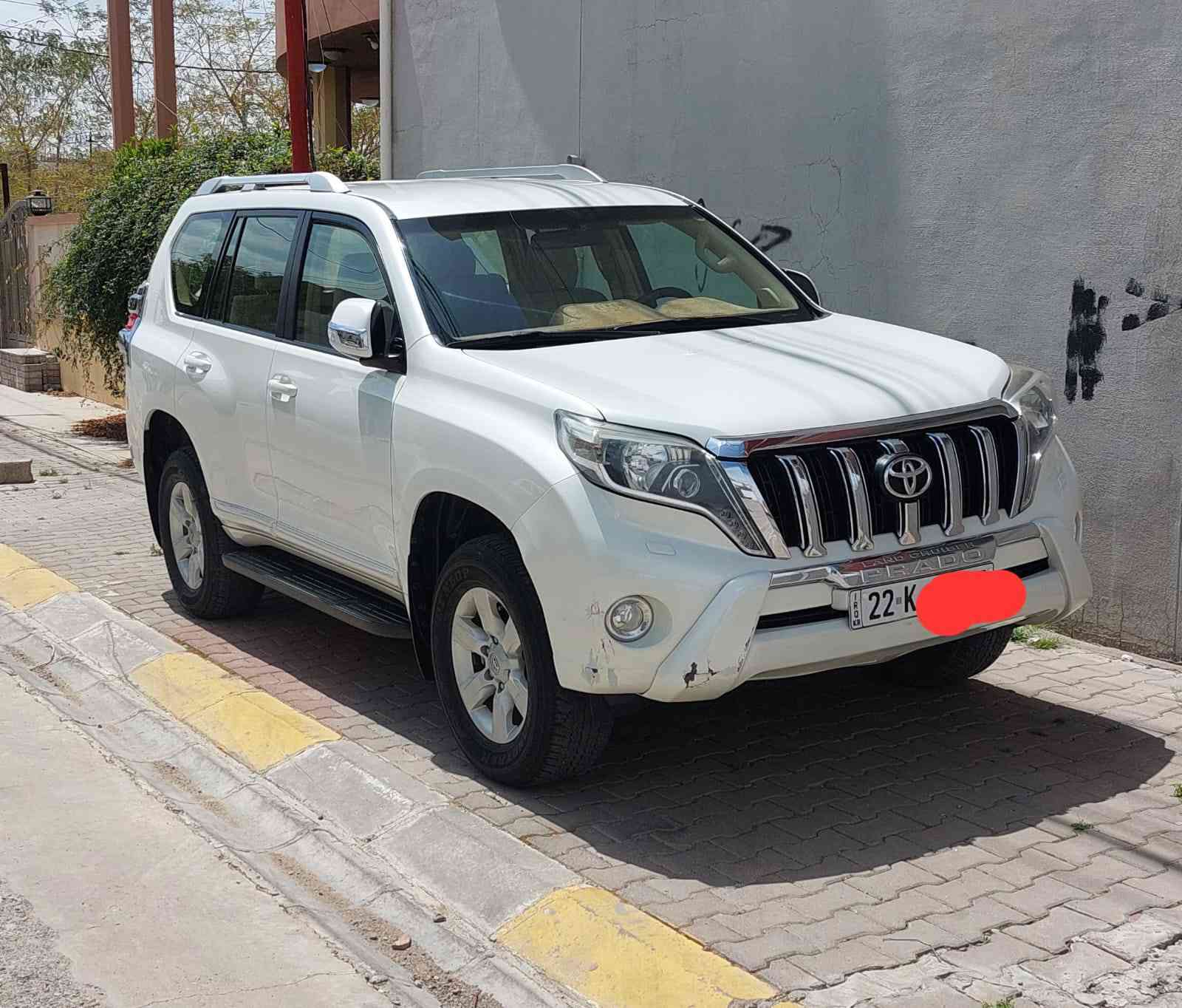 برادو خليجي موديل 14 شكل ال15
السيارة كلين مكفولة من الصبغ 

بيها تعديل بارد شبر بالباب خلفي السايق فقط

كير بالشرط محرك بالشرط ما مفتوح

محرك 4

كشن كهرباء تبريد 3 قطع  7 راكب داخل لونين

رقم اربيل دولي جديد سنوية جديدة 

دفتر بانزين بيها 

سعرها 275 

مكاني كركوك 

للمعلومات اكثر اتصل على ***********
