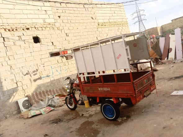 ستوته لبيع 7 رجان لميعرفه بيهن لا يدوخن رقم او سنويه ستوته تعمير كله جديد براغي ما عيزه محرك 23 ما مفتوح او كسن بلادي او تايرات جديد مقدام جديد او كله اصلي شاصي مكفوال شراي يخابرني ***********‬‏
