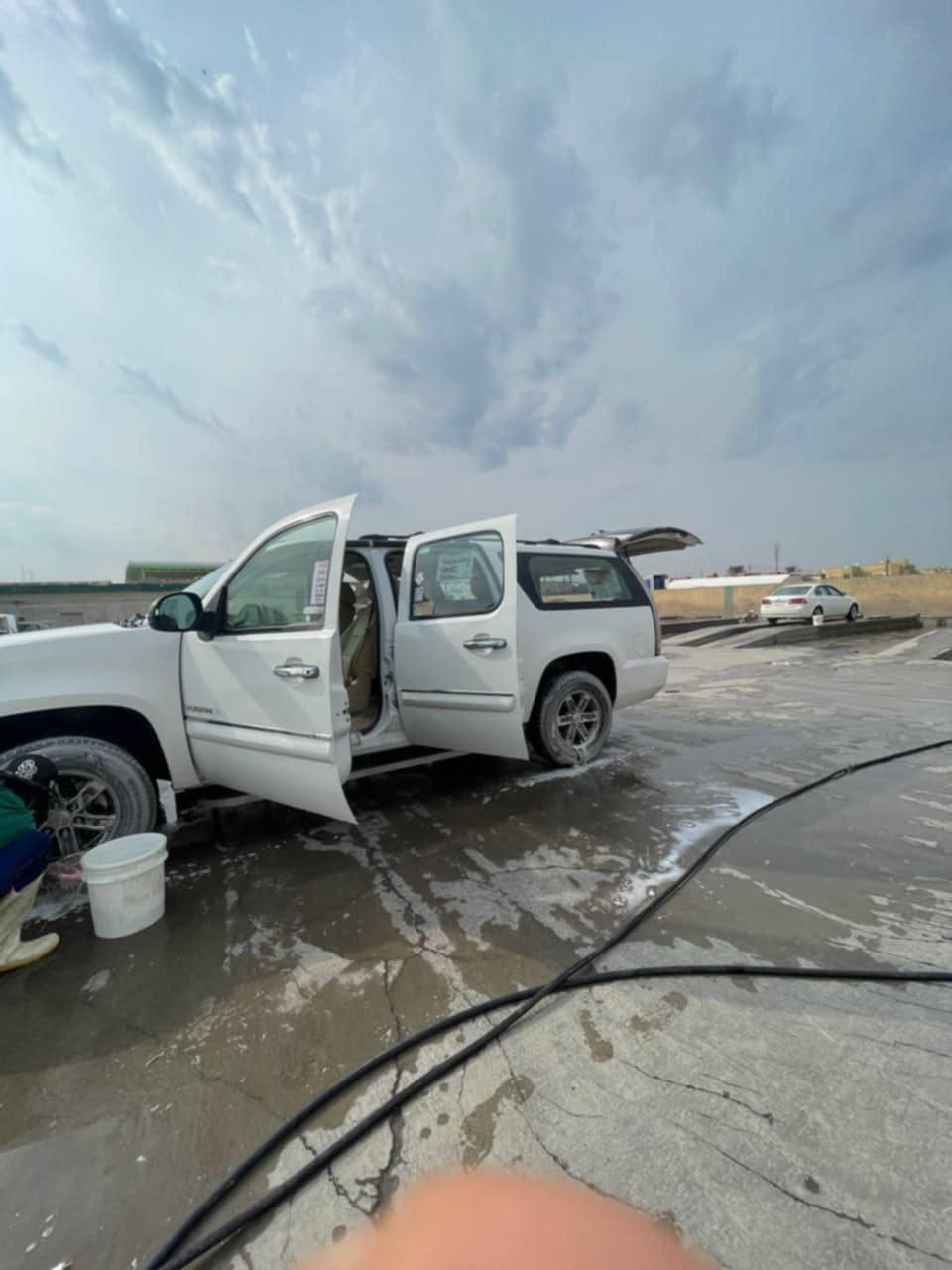 مرخصه الادمن للبيع او مراوس جمسي دنلي 2007 رقمه بغداد خطه ديوانيه بغداد ٦ برغي ضربته جاملغ الخلفي وره العبري 147 وبيه مجال لاستفسار *********** مالكه بلبصره وعدي وكالاه ويريد مداور
