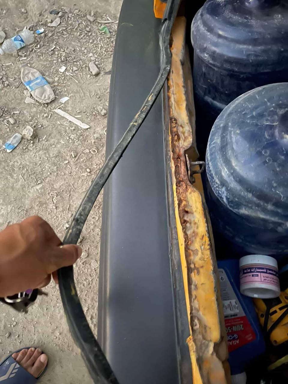 سايبا ٢٠١٨ للبيع
تبريد ثلج 
كير جديد دواخل جديدة ارضيو و دوشمة
عازل حراري للجام السيارة نضيفة 
مبدل جاملغ وضربة بلجاملغ  مضبوغة حزام مصفرة هيئة وغرامات و زوج تايرات إدامة للمكينة مسويلهة جديد المكينة شادهة قبل شهرين سعرهة قفل ٣٨ 
الاتصال ***********
