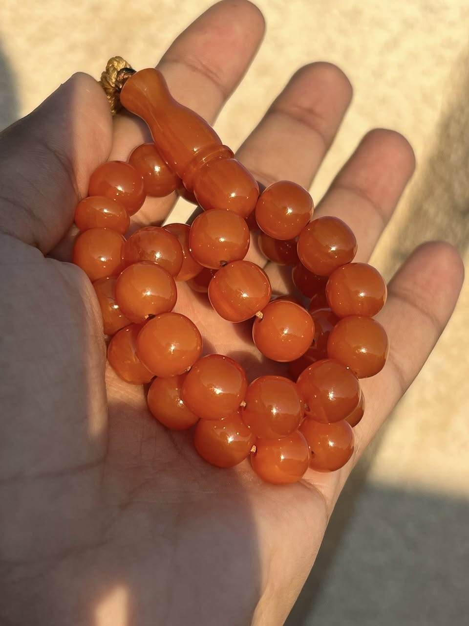 سبح سندلس العدد7
سعرهن 35 قفل 

الشراي***********

المكان بغداد حي اور 

توصيل ماعندي
