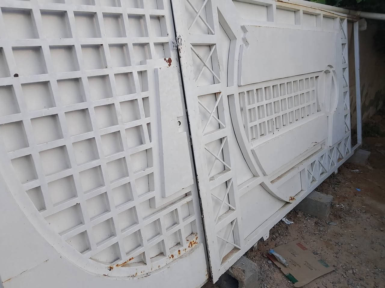 للبيع مكان بغداد سلايت استفسار اتصل على هذا الرقم ***********
