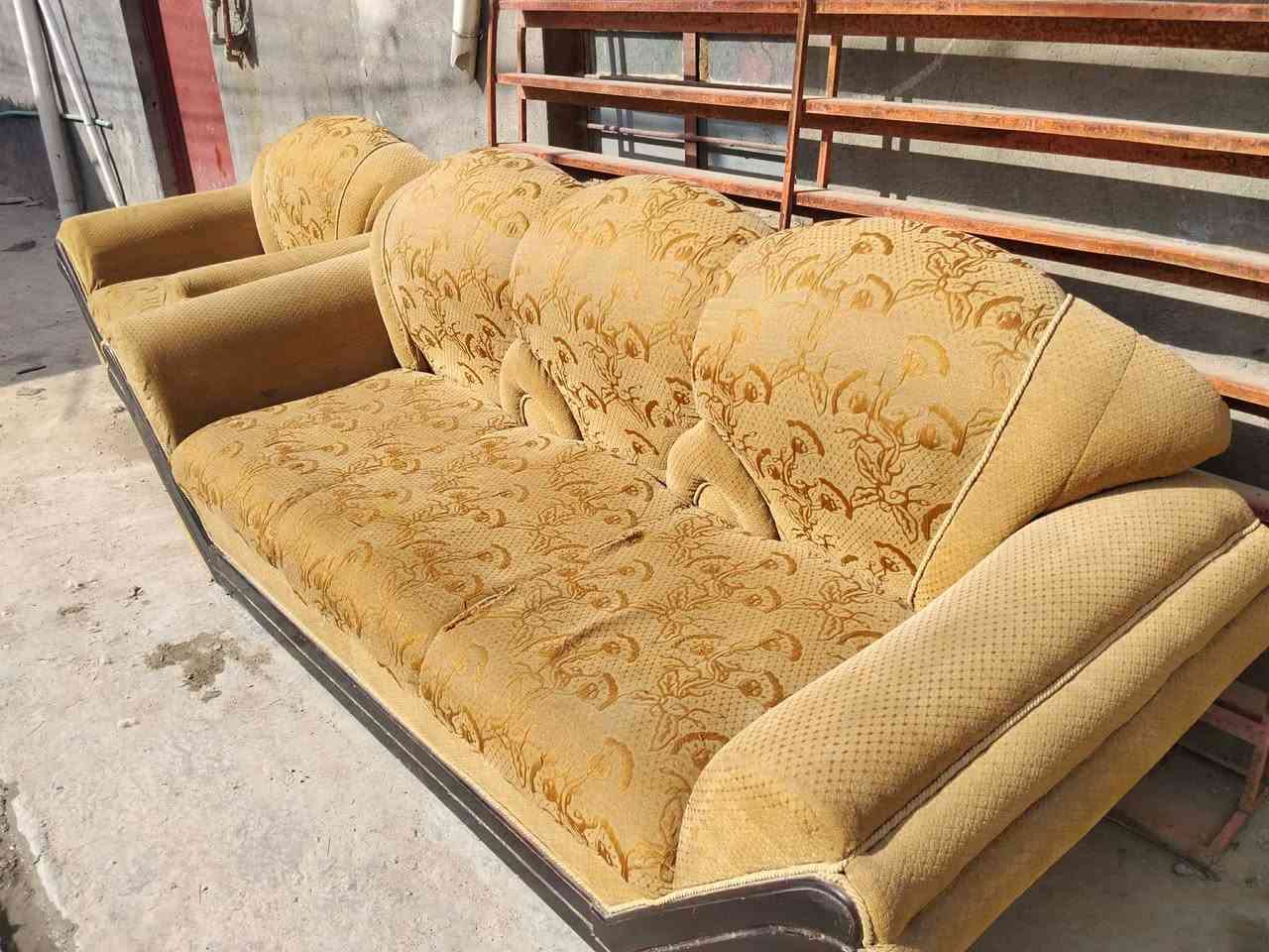 السلام عليكم ورحمة الله وبركاته تخم للبيع كل ضرر مابي مكلف بالنشر للاستفسار اتصل على هذا الرقم ***********
