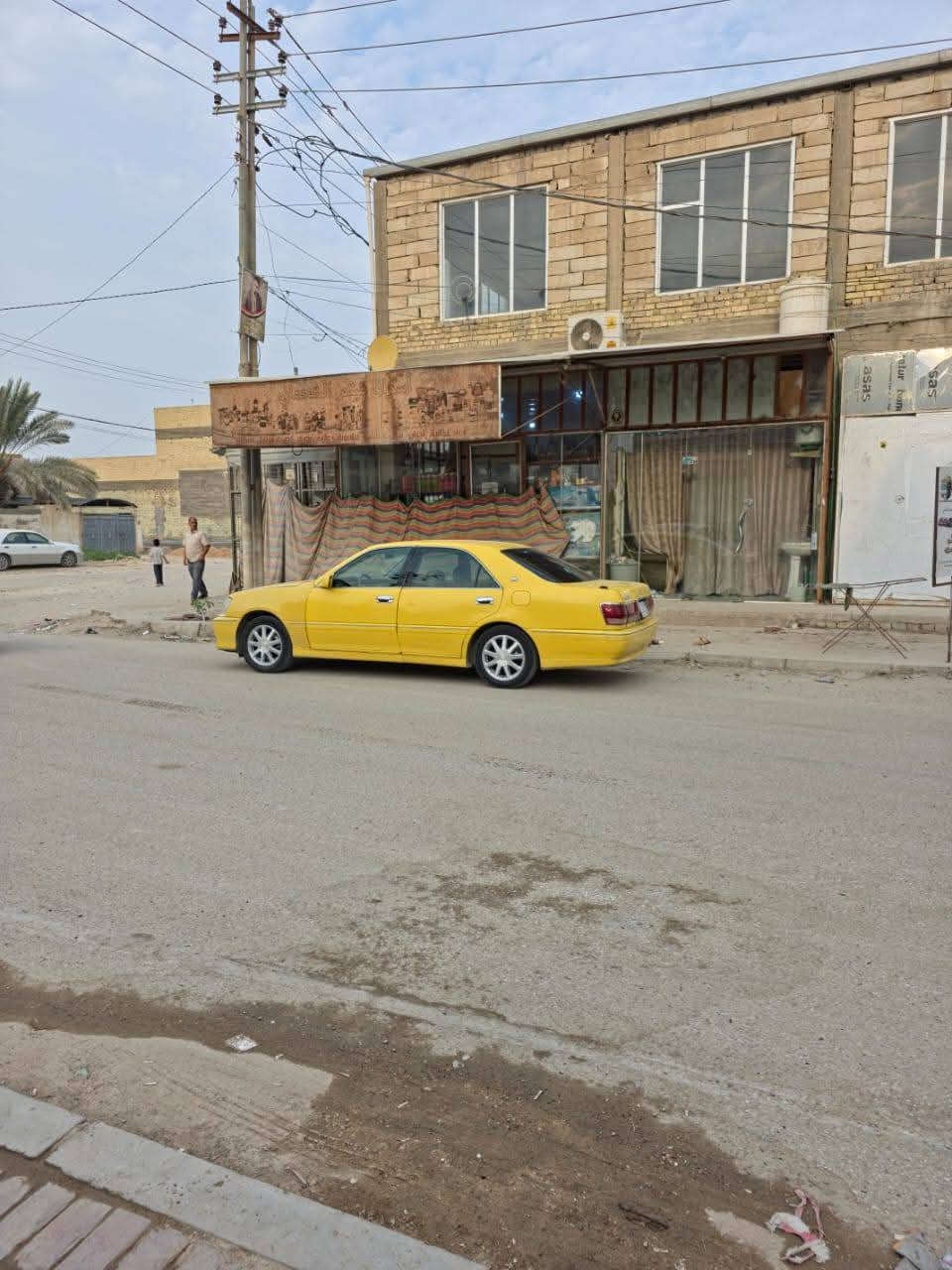 سلام عليكم ملكه للبيع كصتين محرك ديفور الجبير غاز بانزين مكينه خير من الله رقم كركوك 
وكاله راعيه بل نجف عليه غرامه مرور 650مطلوب هيئه تبريد حداديه محرك نظيفه نصبه السياره حلوه السعر 48وبيه مجال العنوان نجف سياره غاز بانزين الغرامه على المشتري الرقم ***********
