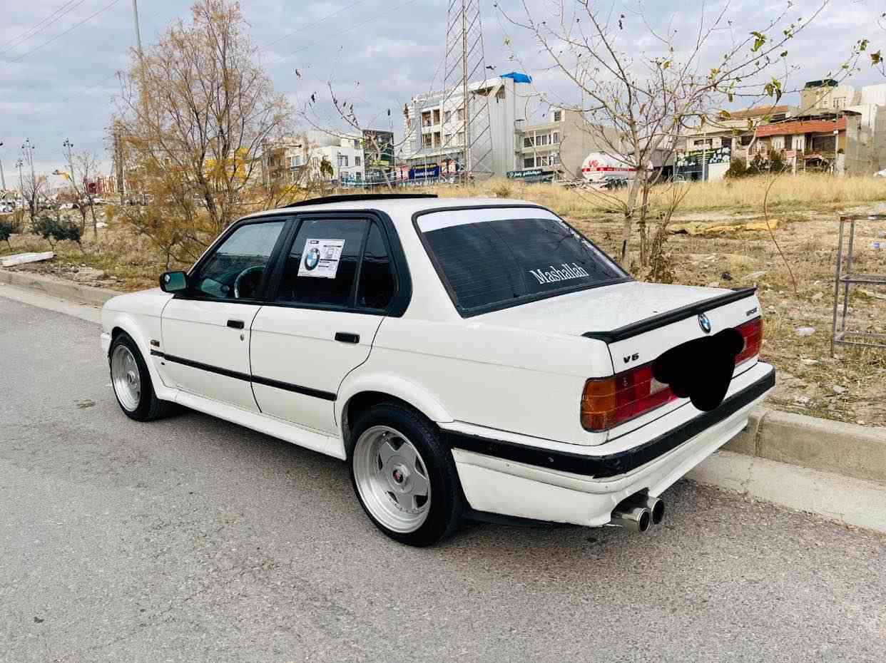 زعرامؤديل 1988 ئارم بلاستيكي هه ولير به شه رتي ئارمو ئه وه لياتو موسو براوه مه كينه 520 گير عادي كه بس ئاكسل قوفل 4 تايه و ويلي تازه سلايد كاره باي مه زبوت  شوين سليماني  ژماره ي موبايل *********** السليمانية, العراق
