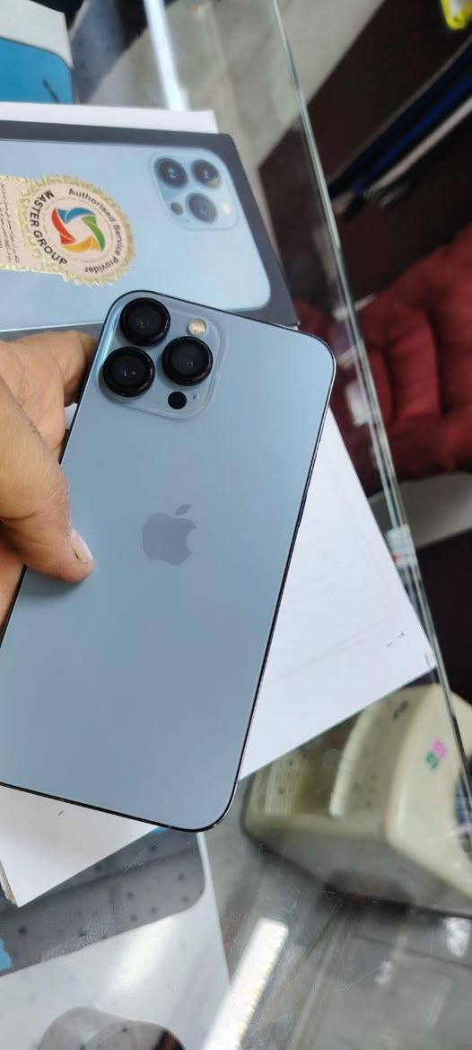 ايفون 13 pro max لون بحري ذاكرته 256مكفول   من كلشي بطارية 80 الستفسار ***********
