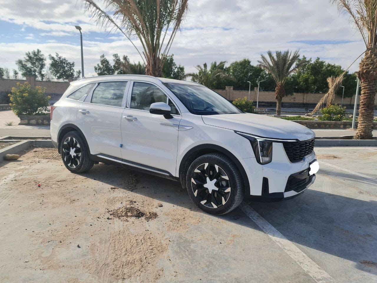 كيا سورنتو 2025 خليجي
ماشيه 14. الف كيلو فقط

رقم اربيل 

مكينة ستة سلندر كفاله عامه وعلى وضع الوكاله 

المواصفات :- 

ويل ٢٠ 

بصمة 

شاشة متصله

كير ماوس 

شفتات ستيرن 

تشغيل عن بعد 

حساسات 

ثلاث انظمة قياده 

شحن لاسلكي

جنطة كهرباء 

مكان السياره -النجف الاشرف 

***********
