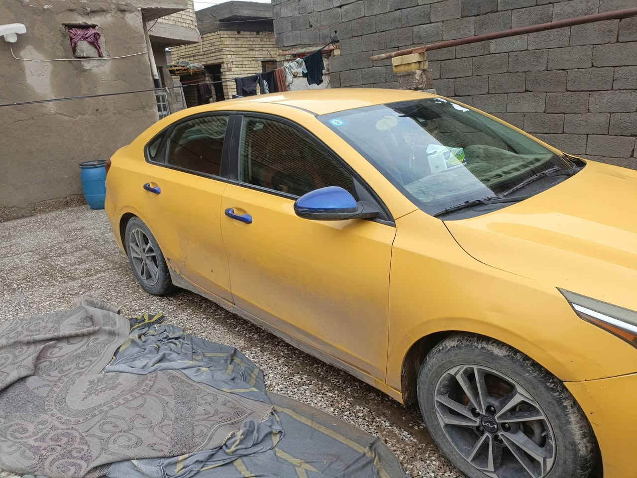 السلام عليكم عين السياره للبيع فورد موديل 22 سياره نظيفه كلش نظيفه ***********/***********
