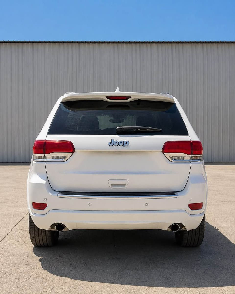 للبيع مستعجل | بسعر مناسب جداً 🔥
جيب جراند شيروكي Overland موديل 2020 خليجي
 
السيارة جديدة استخدام شخصي بعدهي على وضع الشركة معتني بيها جدا دهن وكالات عالمية بانزين محسن وسوبر ماشايفه العادي السيارة انضف واجدد من الصور مستعجل ع بيعتها اتصل وبخدمتك 

+964 772 809 3612

✅ الفئة: Overland (أوفر لاند)
✅ الحالة: كلين تايتل
✅ محرك 3.6 لتر (6 سلندر)
✅ وارد خليجي
✅ فول مواصفات (1/1)
✅ رقم بغداد (خصوصي)
✅ اللون: أبيض
✅ داخلية جلد
✅ 5 مقاعد

� بغداد, العراق


**إذا كنت صاحب هذا الإعلان وتريد حذفه لأي سبب، رجاءا أرسل رسالة إلى الدعم الفني**
