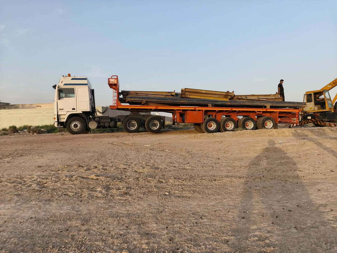 السلام عليكم فالفو للبيع مكينه 22  استندر لا تنقيص ولا تبخير كير 3..3  مجموعه النكي لا فطر ولا لحيم سياره مكفوله كفاله عامه جاهزه تبريد شغال دوشمه جديدة تخم تاير سنويه جديده وهزه جديده شرط تحويل مسجله فلات ذات جوانب متحركه مربوطه 4 دناكير سياره جاهزه للعمل مكان كوت مركز المدينه الاستفسار عل الرقم ***********  ملاحضه ل مو شراي لا يتصل ولا يحب يسولف والخاص مغلق وتحياتي للجميع
