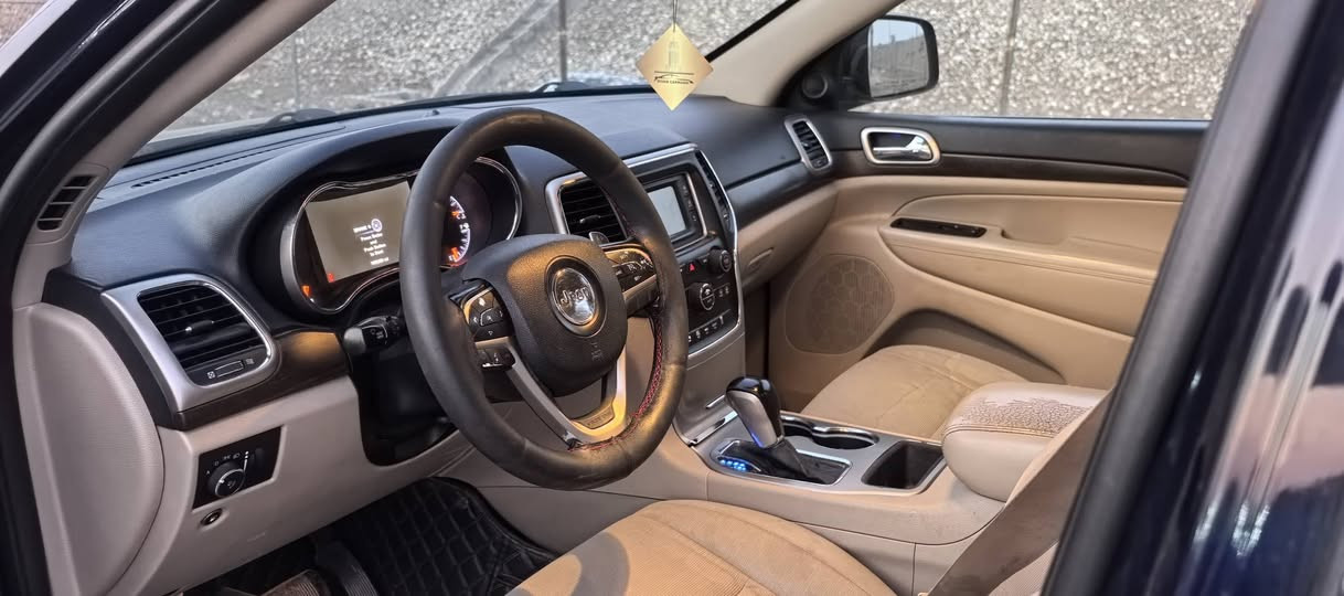 جیب لاریدو2017 بچم وخلف کبس بدون ارباك
دعامية ل دعامية بشرط حادثها كلين ب امريكا فقط قطعتين بخ من العراق
كيرو محرك مامفتوح سيارة باسمى تحويل او وكالة نفس اليوم 
دبل اكسل
شفتات بل ستيرن
اوتو ستوب
فوول تحكمات
بصمة ابواب
تبريدو تدفئة
مكان السيارة اربيل
للاتصال ***********
سعر مناسب جدااا أربيل, العراق
