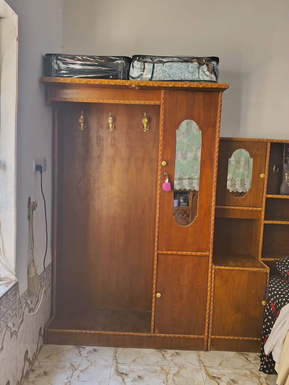 غرفة اي ضرر مبيها 290 وبيها مجال العنوان بلدروز كسيرات شارع لعلوه اي استفسار خاص 📞


**إذا كنت صاحب هذا الإعلان وتريد حذفه لأي سبب، رجاءا أرسل رسالة إلى الدعم الفني**