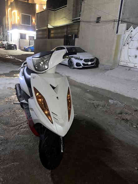 سلام عليكم.  دراجة جيتي ار البيع. صالي شهر او يومين امنزلهة رمبة الدراجة مكينة رياضي 59 ً. الدراجة بيهة تزويد قليل يدات ابريك  فراك مال ابريك  اشاير  سلف جبير. اكلجات رياضي. اني مشتريهة من الرمبة هيج  الراجة مكفولة من كلشي    او بيهة بس الكفر الامامي. تايواني اصلي  هوة من نزلتهة هيج اجتي   مكاني. بغداد قرب ساحة عدن سعر الدراجة 900اوبيهة مجال     رقمي التواصل ***********
