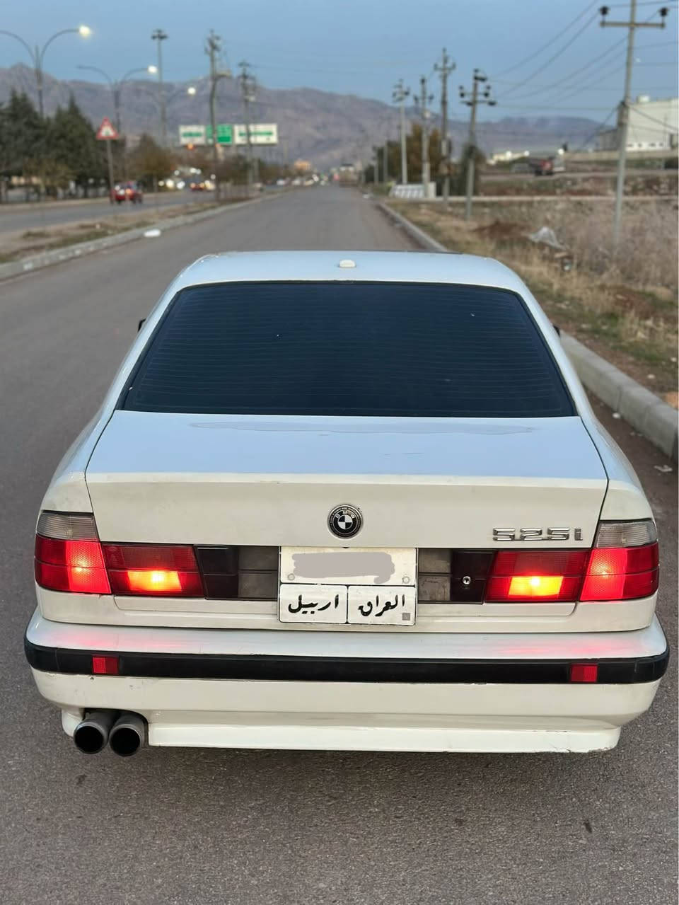 بیع مستعجل 
فروشتنی خێرا 
bmw e34 525 — 1991 
توماتیک بیلاد
سلاید 
فتحە 
یەک پارچە سبوخ بێ لێدران 
واحد قتعە صبخ بدون ضرب
بجم عریض
پێش گەورە 
کوشن جلد و جدید 
سوکان سپورت
تخم ویل و تایە جدید
گێر و محرک شرط
سیارە مال بیت مو معرض
سەیارەکە هی مالێ یە هی معرز نیە
سعر 73$ بیها مجال بصیط
 ***********
مکان عقرة اكر, نينوى
