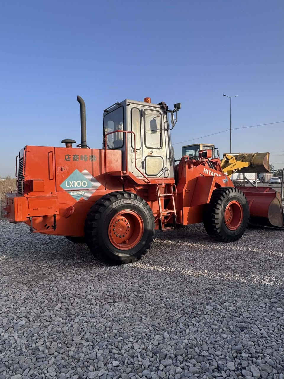 نضافه واحد على واحد معرض إبداع الأمير لتجاره المعدات الثقيلة والسيارات الاستفسار ***********
