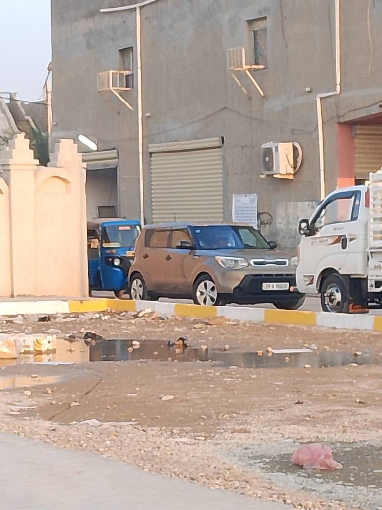 سياره صول جاهزة للبيع موديل//2016
ماشيه 100
مقاعد لون اسواد وكلش نظيفات
محرك/1600 الوان جكليتي
حره تحويل مباشر السيارة باسمي
سنويه ورقم جديد
تبريد ثلج وارد امريكي اكلين
تحكم ستيرن جهتين كير ومكينه جديدة 
شاشه اصليه وكامره
تخم تاير جديد  
مكان السياره /واسط النعمانيه 
لاستفسار
***********

*********** دهل اوران, واسط
