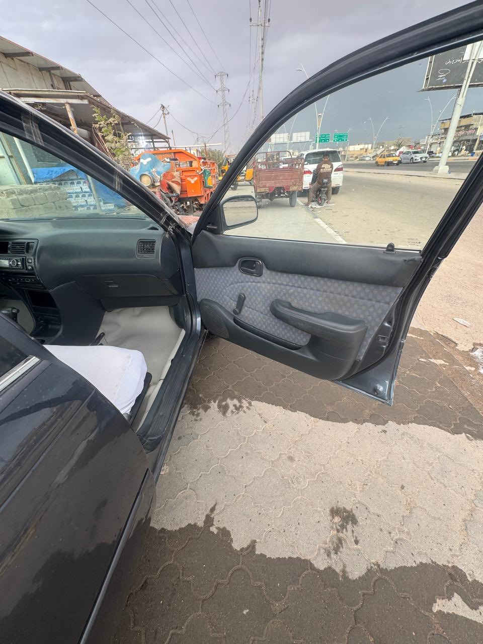 يالله سلام عليكم كورله تعمير جديد مبدلين سستم كامل سياره جاهزه مجهزه ما نقصه شي سنويه لل٢٩السياره بسمنه رقم نكليزي غرفه نضيفه  سعره ٦٥ او بيهه مجال  مكاني البصره الجزيره انه مكلف بل نشر رقم راعيهه ***********
