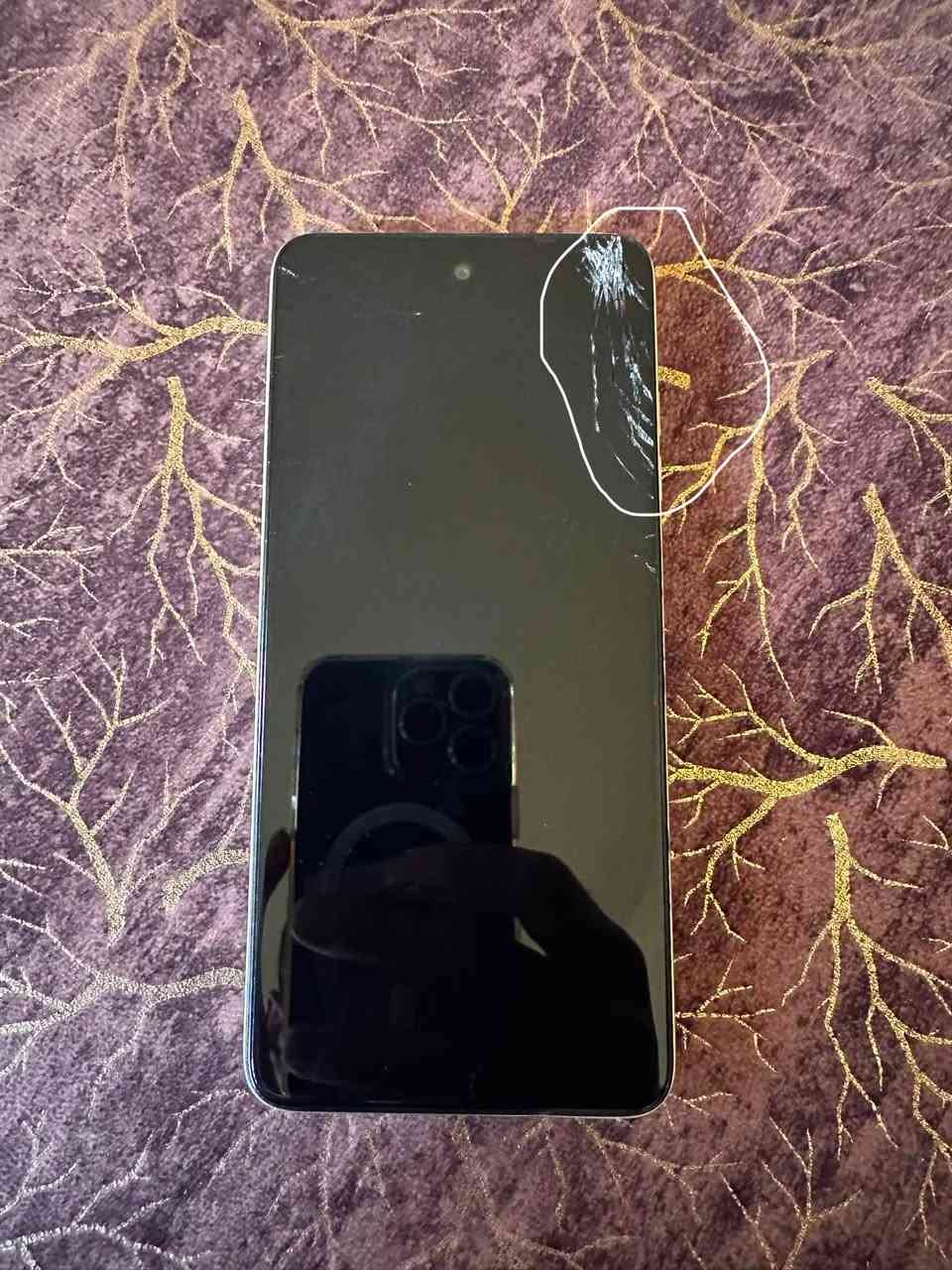 TECNO SPARK 20C
‏السعر 100￼


**إذا كنت صاحب هذا الإعلان وتريد حذفه لأي سبب، رجاءا أرسل رسالة إلى الدعم الفني**