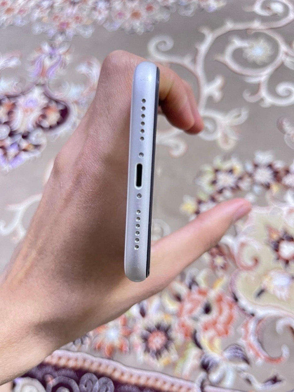 ايفون 11 للبيع
ذاكرة 128
رام 4
بطارية 95
تلفون نظيف حيل وما استخدمه قليل
مكاني سامراء ماعندي توصيل 
( الرقم واتس اب فقط )