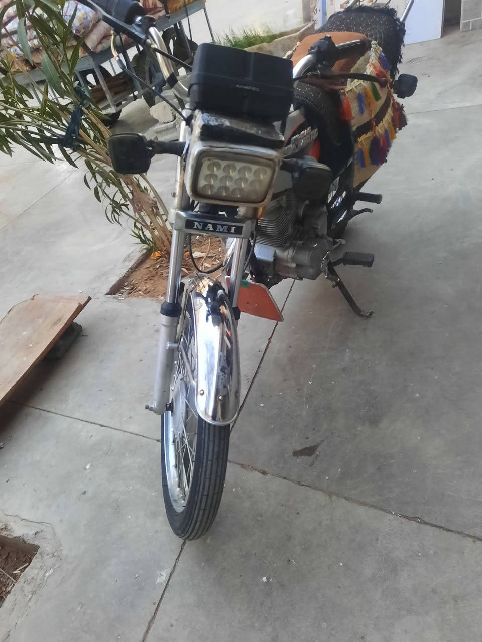 سلام عليكم دراجه ايراني للبيع ٥ كير سلف كهربائيات شغال موديل ١٨ العنوان خانقين الشراي يتصل والمو شراي لايتصل السعر ٣٥٠ قفل ***********
