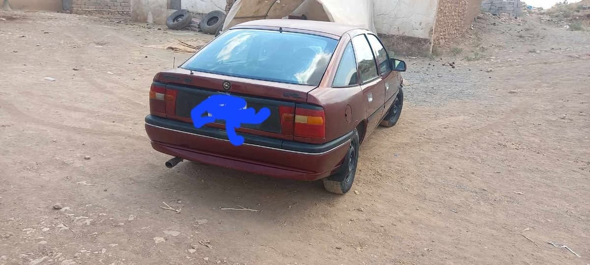 السلام عليكم
بسمي ١٩٩٣. رقم نكليزي نينوى 

السعر٣٥.بيها مجال

***********.

***********
