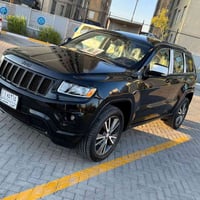 من رخصت الادمن المحترم جيب لاريدو ٢٠١٦ رقم بصره مصبوغه عام رايده ب١٤٨ ...