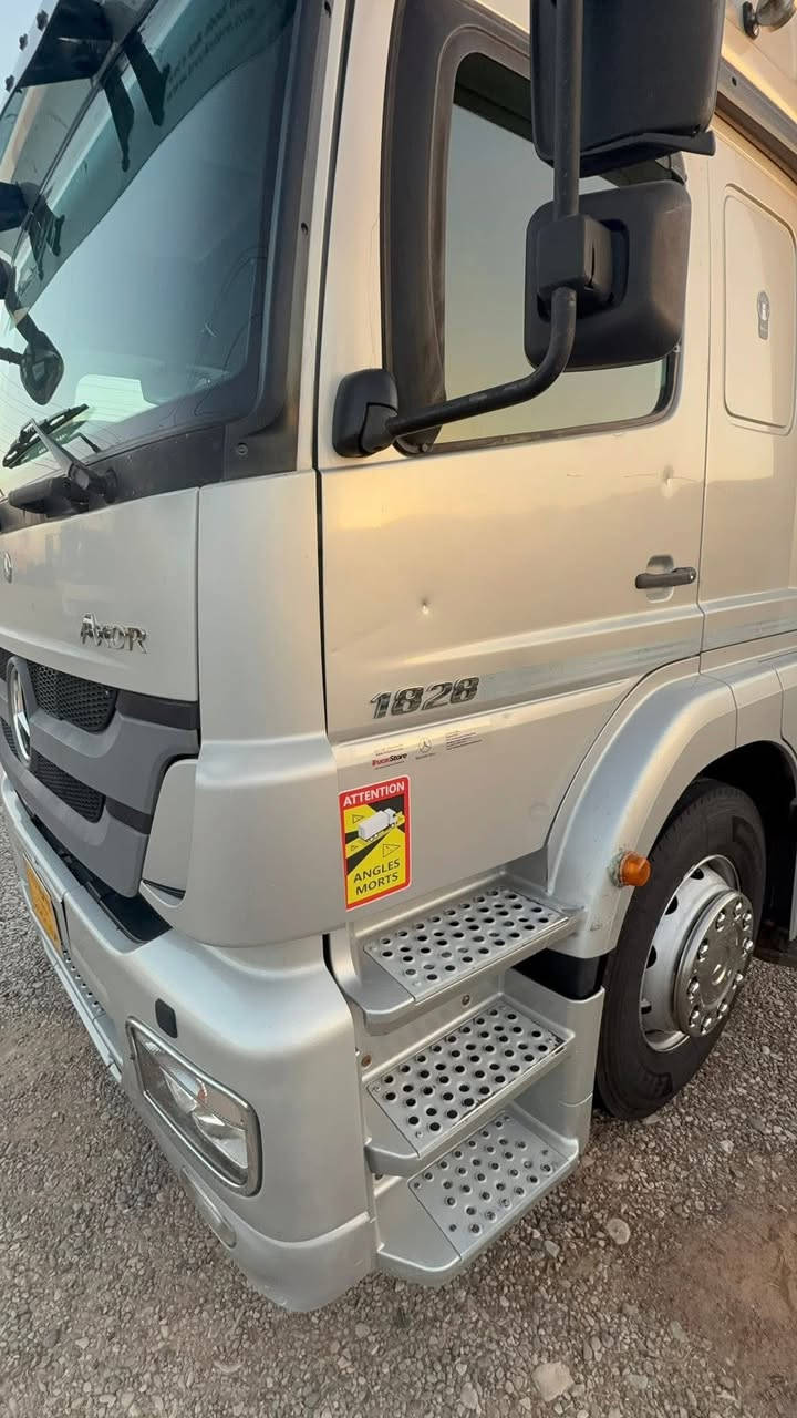 ماشاءلله

أكسور
موديل ٢٠٠٥
فول مواصفات
گير4X4قليج فقسه
حجم ١٨٢٨
جديد
مكفول بدون سبوغ
مكان سليمانيه.  معرص عوزيري
***********📞
