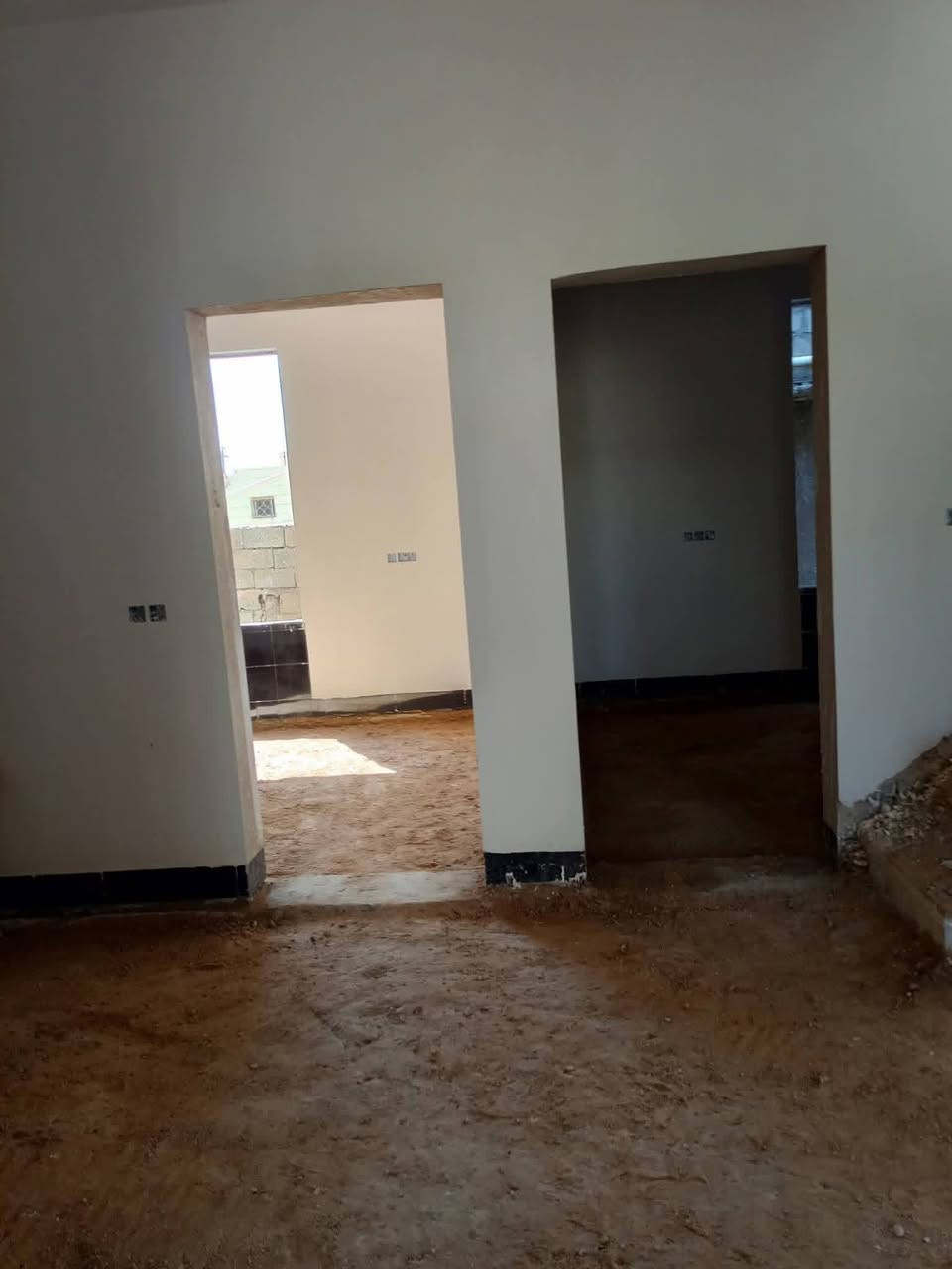 سلام عليكم  / يوجد كادر عمل جاهز/ تصعيد مواد/ تنضيف بيوت/ تفليش/ تكشيط/ تنضيف حدائق/ دفن نهري  / شقلنه ليل ونهار   /ومعداتنه جاهز/ ماعليك بس تصال على رقم  /  ***********
