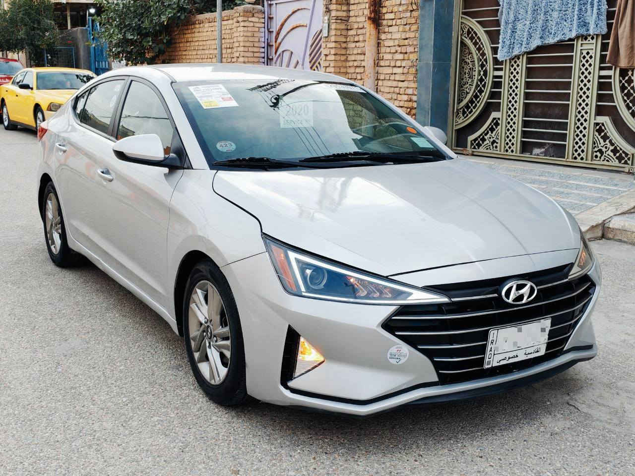 اللهم صلِّي على محمد وآل محمد🧿                         السلام عليكم هونداي النترا  موديل( 2020 ) امريكي معوقين  رقم القادسيه عدي وكاله بسمي  السيارة بيه تبديل البنيد اصلي و صبغ الجاملغ الايسر بدون ضرر داخلي  محرك(2000) دوش  شرط ما مفتوح  مواصفات. تحكم استيرن. مثيت سرعه. رادارات خلفيه او اماميه. شاشه. كامره. ترحيب. تبريد. كامرات اماميه  حساسات. لد نهاري . ويل كب. لايت زنون.  سياره جديده جدا جدا وجاهزه من كلشي كير ومكينه وحداديه وتبريد ثلج كهربائيات كله شغاله دواخل جديده
 سياره على وضع الشركه ((السياره بسم ابنيه شابه)) السعر$(113)  
مكان السياره الناصريه مدينة مقابيل كراج بـغـداد التصال  رقم. ***********/واتساب ***********
