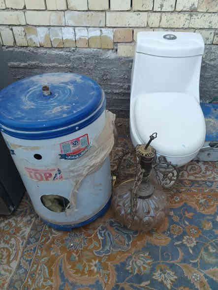 السلام وعليكم لبيع غراض كلهن جديدات وشراي يتصل على الرقم  وموجود خاص وتساب مكاني حي  اور سبع قصور شارع ابو علي يم جامع لحمزة ***********
