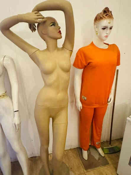 سلام عليكم ملكانات للبيع سعر الوحده سعرها 60 مكاني بغداد الدوره ***********
