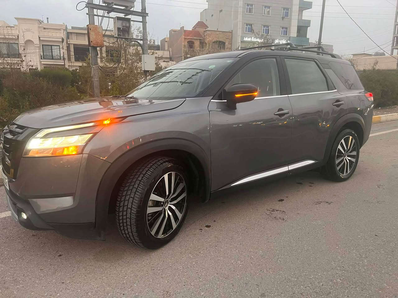 باسفينده ر ٢٠٢٣ . فول موصفات platinum ✅

٣١ الف مايل ماشي . كير و مه كينه بشرت  بجم و خلفى كه بس . 

٢ قطعه و نص و سبوخ بدون دواخل ابدان 

سعر ٢٤٠ معامله 

٠١ ٥٣ ٢٥٣ ٠٧٥٠

0750 253 53 01 أربيل, العراق
