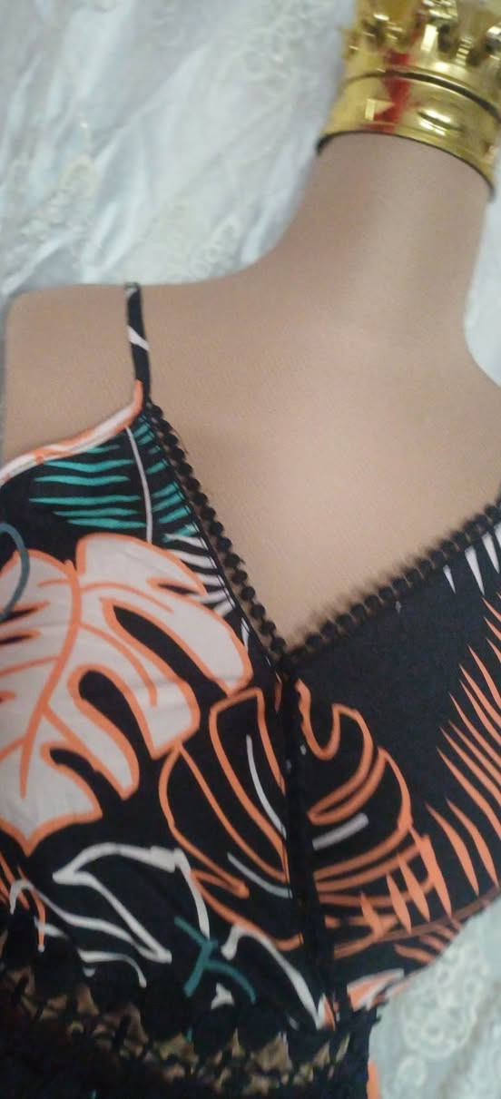 فستان قياس 38/36
شي ان 
السعر 8


**إذا كنت صاحب هذا الإعلان وتريد حذفه لأي سبب، رجاءا أرسل رسالة إلى الدعم الفني**