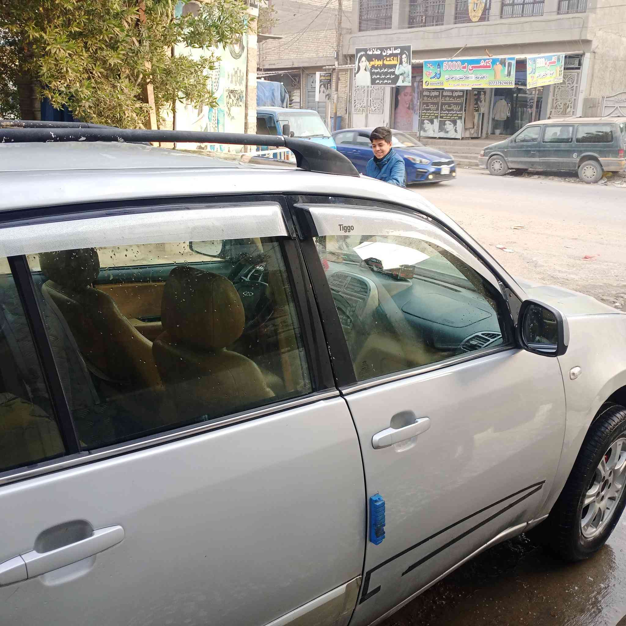 شيري تيكو موديل 14بسمي هزه ورقم انكليزي بغداد  جديد كير محرك كورله جديد تخم تاير حادث بجم بصيط للبيع السعر 58 وبيه مجال العنوان العبيدي شارع عشرين ***********
