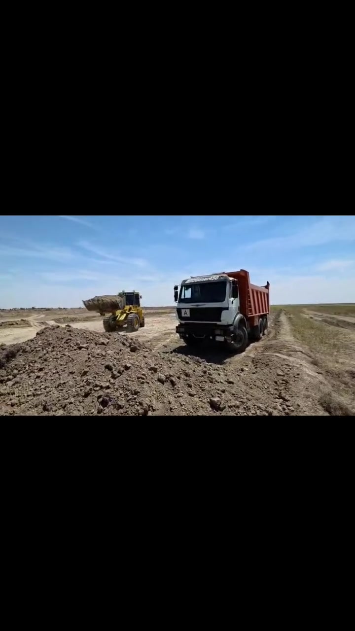 السلام عليكم ورحمة الله وبركاته
يوجد لدينا تراب دفن عرصات وحدائق وسطح ***********,أثير 
***********، وآسيا
