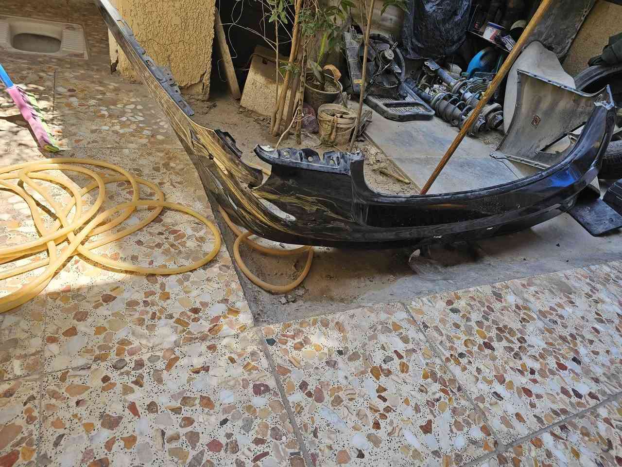 عندي هاي الدعاميه بيها ضربه من الصفح وتجاريه وعندي ذني الهوائيات ***********بيش يفيدنك
