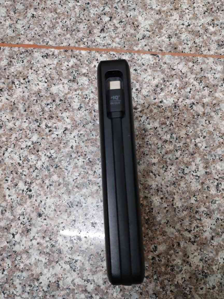 بور بنك انكر
٢٠ الف ملي امبير
٨٧ واط
سعره ٢٥
كيبل داخلي تايبسي
***********
